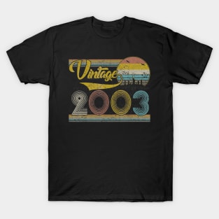 Classic 17th birthday gift for Men women Vintage 2003 T-Shirt